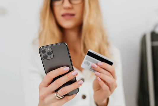 15 Ways to Snag the Best iPhone Deals This Year in the UK