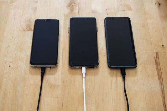 The Future of Mobile Phones: Why Long Battery Life Is Becoming a Must-Have Feature