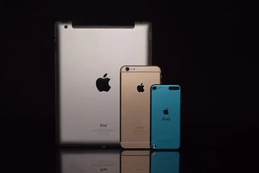 How Do I Choose Between the iPhone 15 Max and Other New Smartphones?